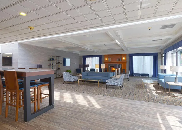 Coast Wenatchee Center Hotel (Adults Only)